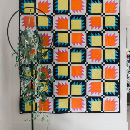Checkered Paws Quilt Pattern