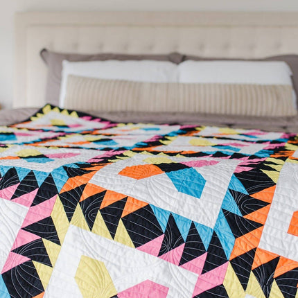 Crossed Paws Quilt Pattern