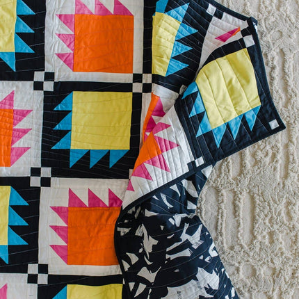Checkered Paws Quilt Pattern