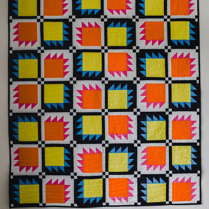 Checkered Paws Quilt Pattern