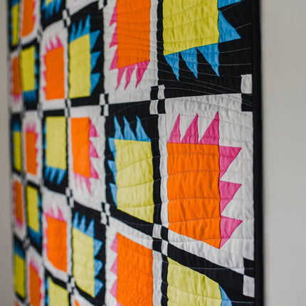 Checkered Paws Quilt Pattern