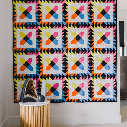 Crossed Paws Quilt Pattern